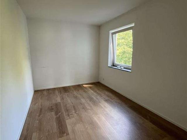 NUR mit WBS!* Geräumige 3 Zimmer Wohnung mit Balkon in Burscheid