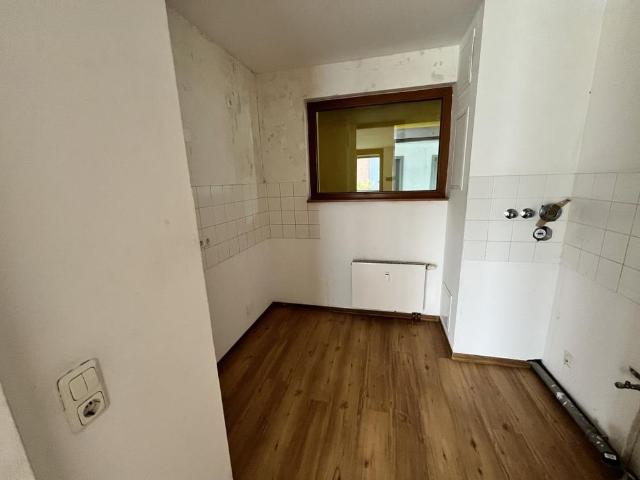 NUR MIT WOHNBERECHTIGUNGSSCHEIN NACH § 88D ! 2 Zimmer Wohnung sucht Nachmieter