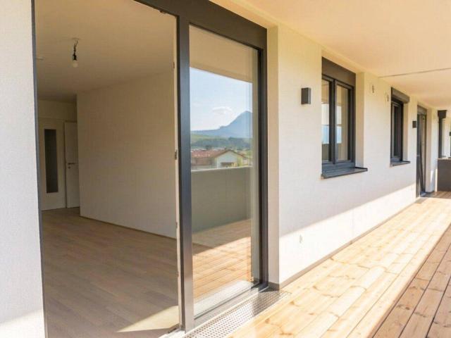 Nur noch 5 Wohnungen frei! Moderne 3 Zimmer Wohnung mit Balkon, Garage und Lift BAURECHTOBJEKT PROVISIONSFREI