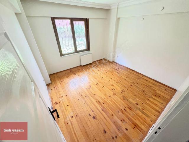 Nur Sitesinde Deniz M. Yüksek Giriş 3+1 Net 145m² Kiralık Daire