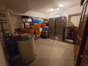Nur wenige hundert Meter vom 21. Bezirk entfernt + einfamilienhaus + wohnesszimmer 50,44m² + 5 zimmer + vollunterkellert + garage