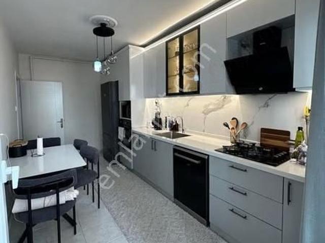 Nur Yapı'dan Metrobüsün Dibinde Toriu Avm 2dk Ultra Lüx3+1arakat