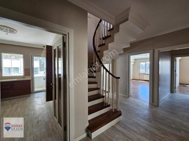 Nuran Karabaş Çekmeköy Paradise City Yenilenmiş 5+1 Kiralık