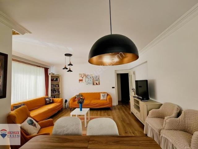 Nuran Karabaş Çekmeköy Paradise City Yenilenmiş 3+1 Kiralık