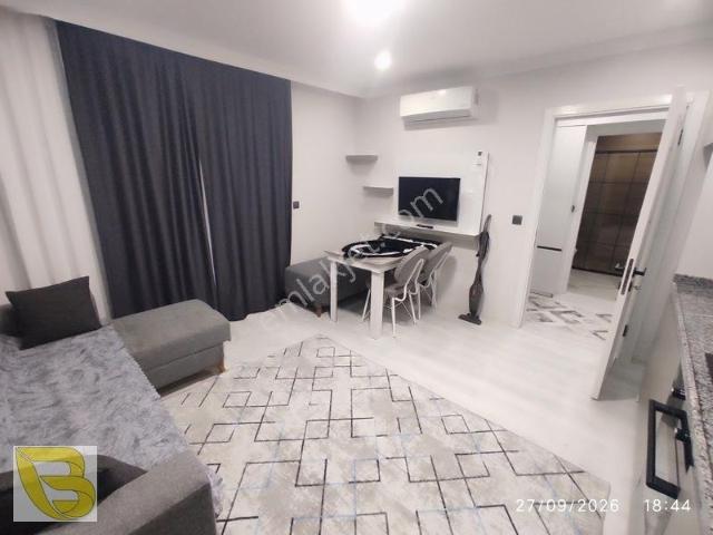 Nuray Ayhandan Yeniköyde Kiralık Eşlyalı 1+1 Kiralık Daire