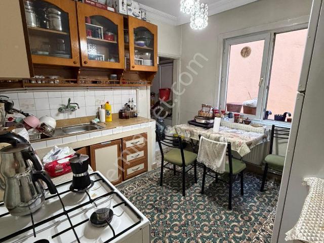 Nuray Gayrımenkul‘dan Konak’ta Kıralık 2 + 1