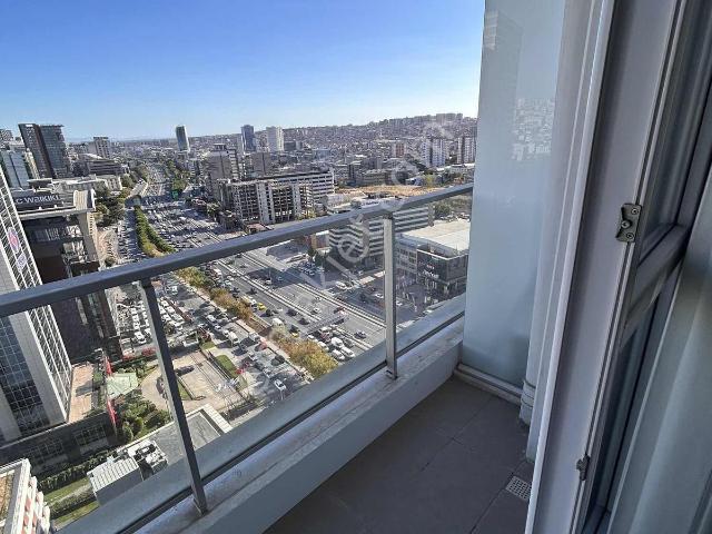 Nurolpark Deniz Manzaralı Ofis Kullanımına Uygun Eşyalı 1+1