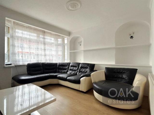 Nursery Close, Enfield EN3, 3 bed terraced house to rent, £2,400 pcm | PrimeLocation