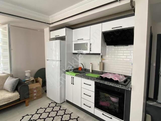 Nusratiyede Kiracılı Sıfır 1+1 Daire