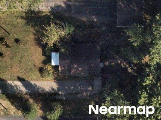 Nutwood Ave NW
