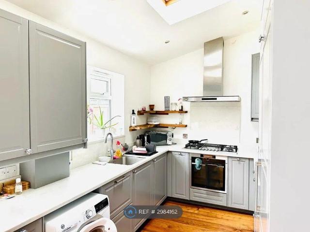 Nutfield Road, Thornton Heath CR7, 3 bed terraced house to rent, £2,350 pcm | PrimeLocation