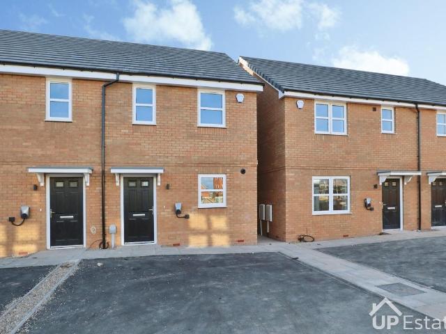 Nuthatch Road, Coventry CV6, 2 bed semi detached house to rent, £1,300 pcm | PrimeLocation