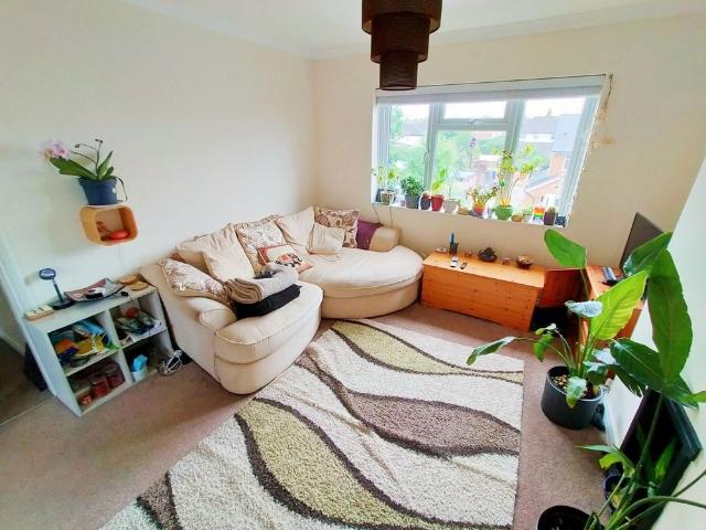 Nutleigh Grove, Hitchin