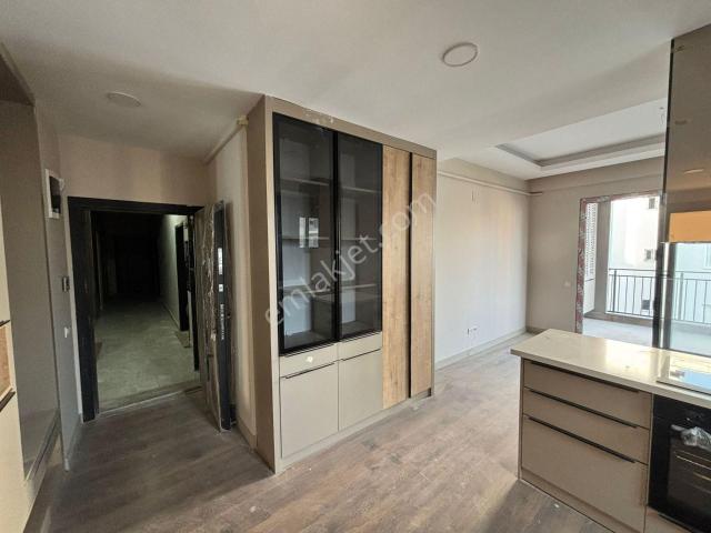 Nuuk 'tan Arpaçbahşiş'te Modern Yaşamın Yeni Adı Lüks Sıfır 2+1 Geniş Daire