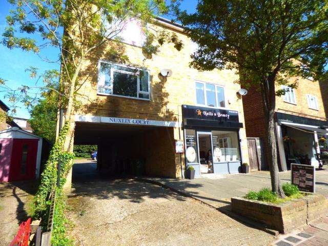 Nuxley Road, Belvedere, Kent DA17, 1 bed flat to rent, £1,300 pcm | PrimeLocation