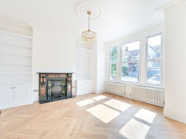 NW10, Kensal Rise, London, 5 bed semi detached house to rent, £6,500 pcm | PrimeLocation