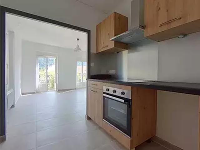 Nyons 26110 Location appartement 1 pièce t1