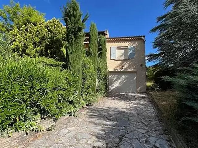 Nyons 26110 Location maison 4 pièces t4 terrasse
