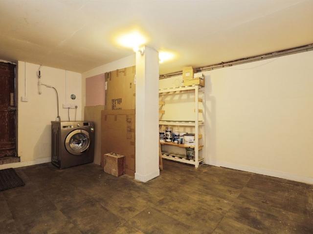 Nydd Vale Terrace, Harrogate HG1, 2 bed terraced house to rent, £1,100 pcm | PrimeLocation