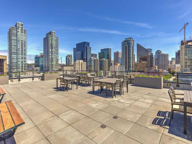O2 Studio Apartment for Rent at 2401 3rd Ave, Seattle, WA 98121 Belltown