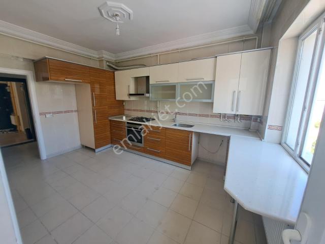Çöşnükte Üniversite Yolu Üzeri Ferah 3+1 Kiralık