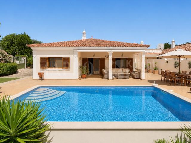 O Charme de uma Vida Térrea no Algarve 232m² São Brás De Alportel