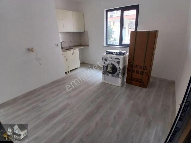 Öğrenciye Çalışana Memura Bekara Tüm Faturalar Dahil 1+0 / 1+1