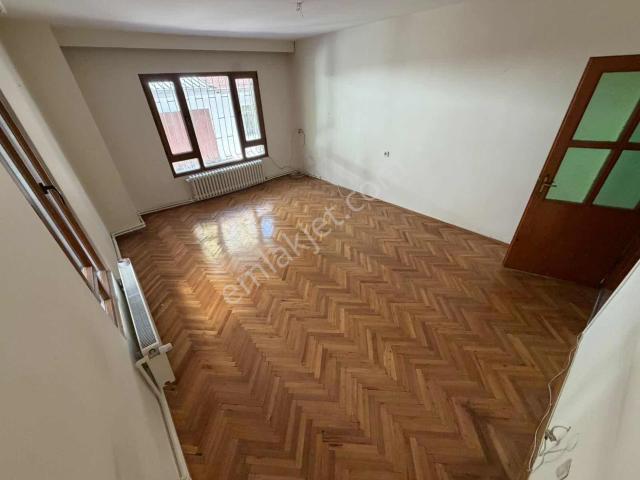 Öğrenciye Eşyalı Kiralık Daire
