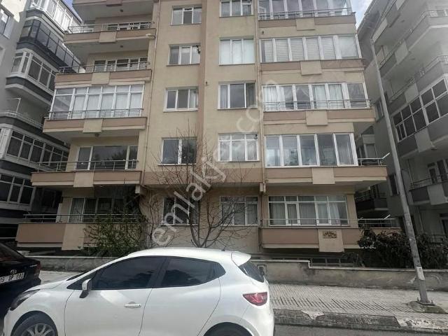 Öğretmen Evi Yanı Satılık