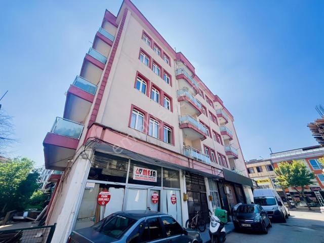 Öğretmen'den Nusrettin'de İçi Yenilenmiş Geniş Kiralık 3+1