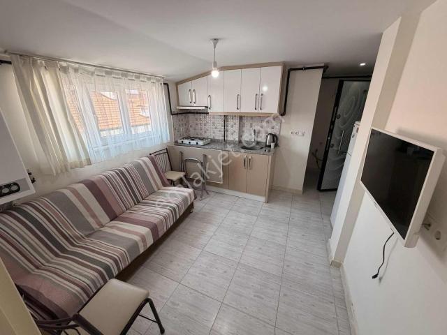 Öğretmenevi Yakını 1 + 1 Full Eşyalı Apart
