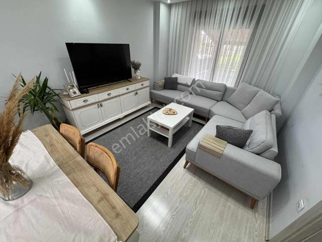 Öğretmenler Mahallesi Eşyalı Ve Krediye Uygun 3+1 Villa