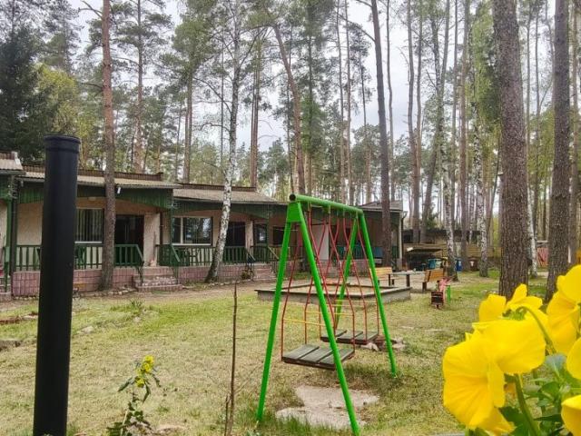Ośrodek wypoczynkowy nad Jeziorem Stryjewskim z 30 miejscami