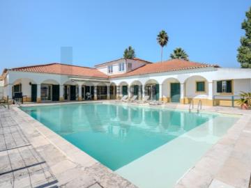 O seu resort privado a 40 minutos de Lisboa: Quinta com 5.000m² e 2 Piscinas