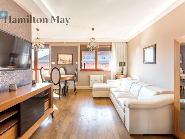 Ołtaszyn: Odświeżone 54m² z garderobą Hamilton May