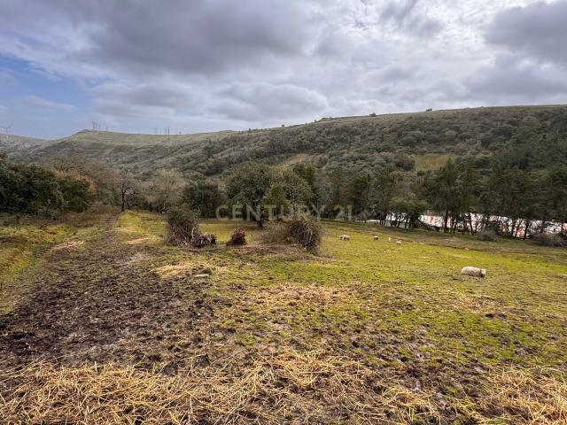 O Terreno Ideal para dar vida à sua moradia de sonho – Ribas de Cima, Loures