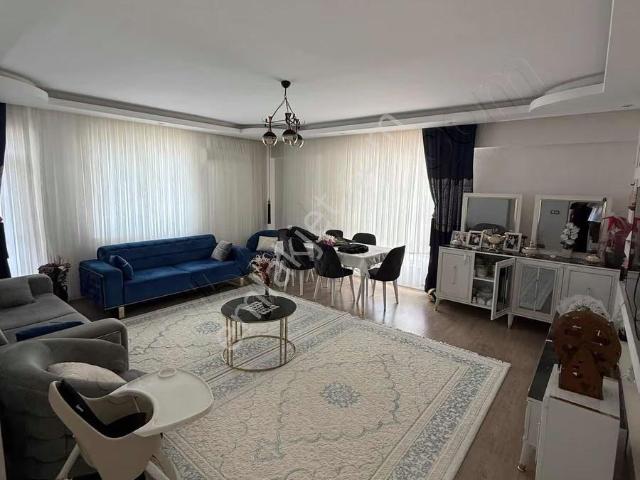 Oğuzeli Belediye Yakını 3+1 Ultra Geniş Arakat Çift Balkon
