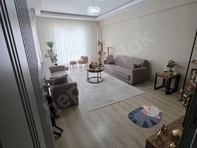 OĞUZELİ SUBAŞINDA GENİŞ 2+1 SATILIK DAİRE