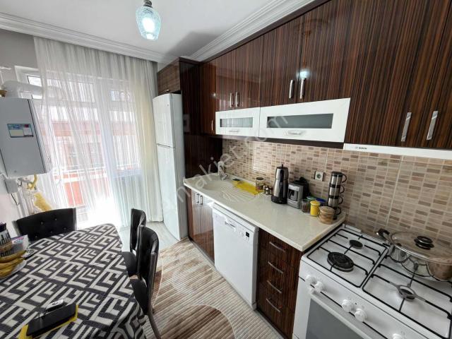 Oğulbey'den Etlik Lise Yakını 3+1 Bağımsız Ful Yapılı Güney Cepe