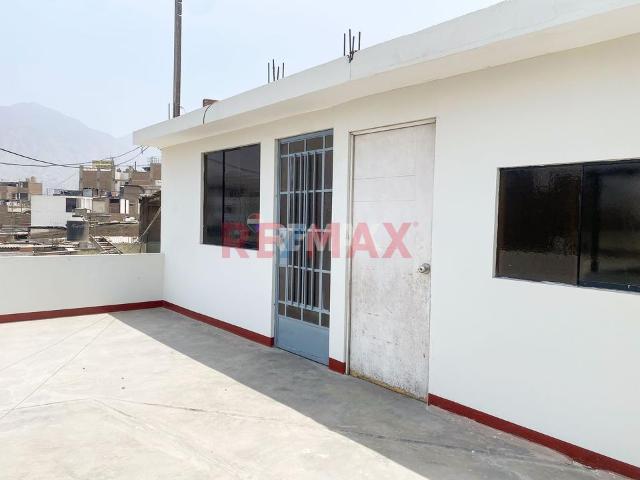 ¡Ocasión Única! Se Vende Departamento En Zona Exclusiva – Urb. Las Flores, S.J.L
