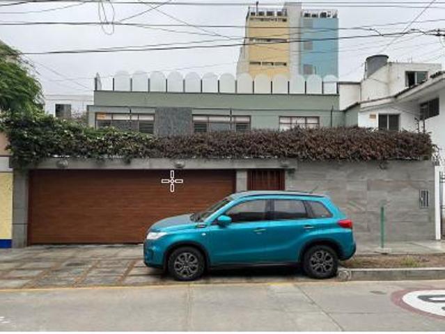 Ocasión Vendo Casa en Jiron Van Gogh N°2, Urb. San Borja, San Borja