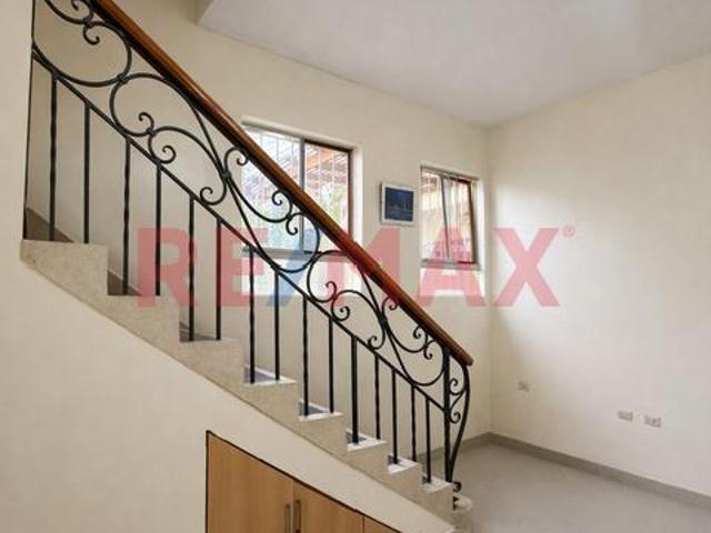 Ocasion Venta De Lindo Departamento En Urb Cocos Del Chipe