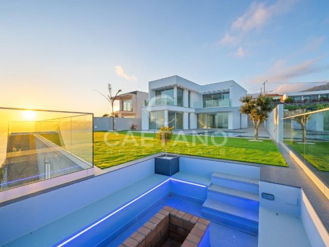 Ocean View Villa | Arquitetura Moderna e Privacidade Absolut. 200m² Canhas