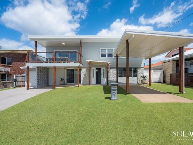 Ocean views, versatile living and plenty of space to make the most of coastal living!