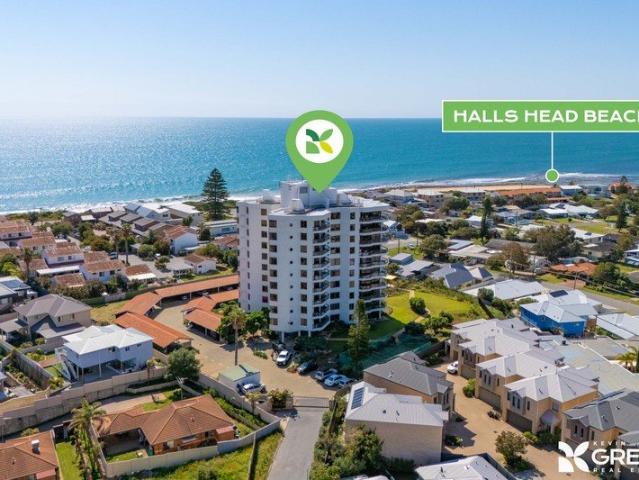 Ocean Views Without the Holiday Bookings