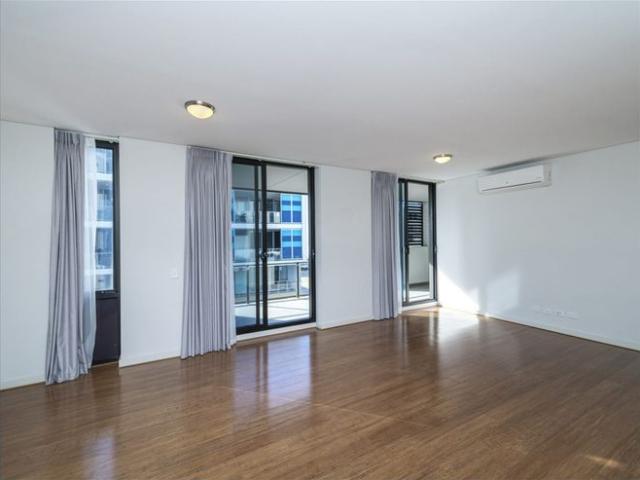 Ocean views and ready to call home