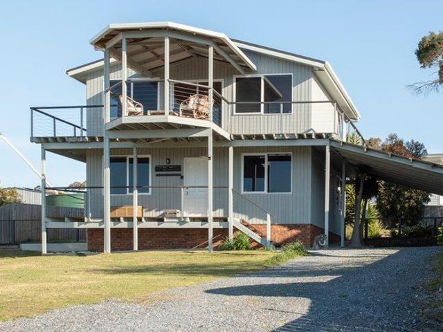 Ocean Views and Relaxed Coastal Living