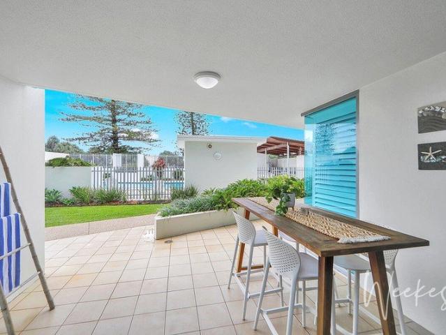 OCEAN VIEWS IN CENTRAL BARGARA!