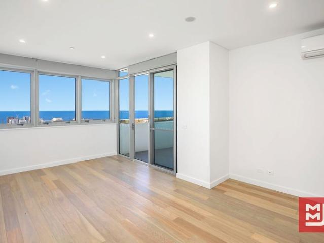 Ocean Views Luxury CBD Living