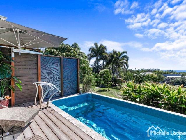Ocean Views, Poolside Living & Room to Breathe!